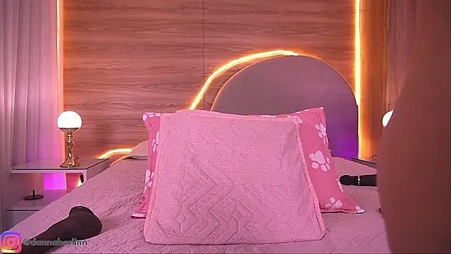 danna_berlin_ লাইভ XXX চ্যাট