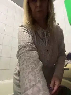 Irina2909@xh Show Webcam