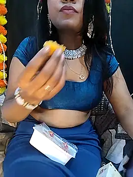 XXX chat uživo modela Horny_Ishika