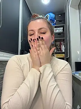 Živý XXX chat CandyShoopp