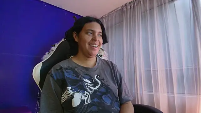 Emmapark_: онлайн-секс-чат