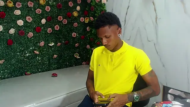 ManSant Chat XXX live