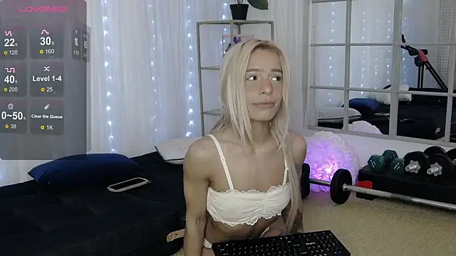 SarahRaynex: απευθείας συνομιλία ΧΧΧ