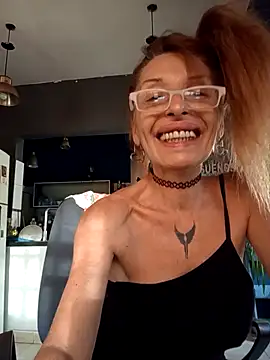 Chatroom XXX en direct de FrozenWaffle