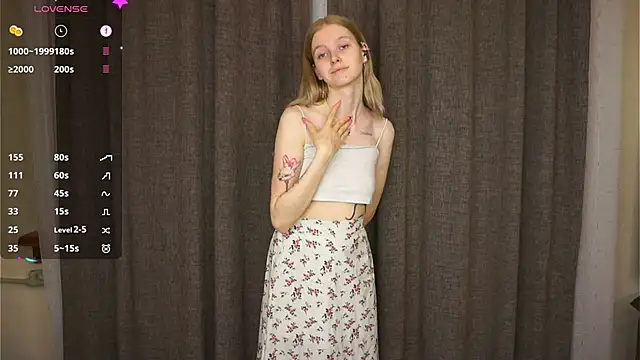 دردشة ToyaPletz الجنسية المباشرة