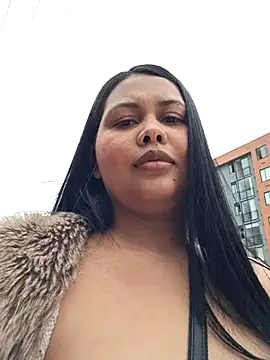 Alessandraa- Live XXX-chat