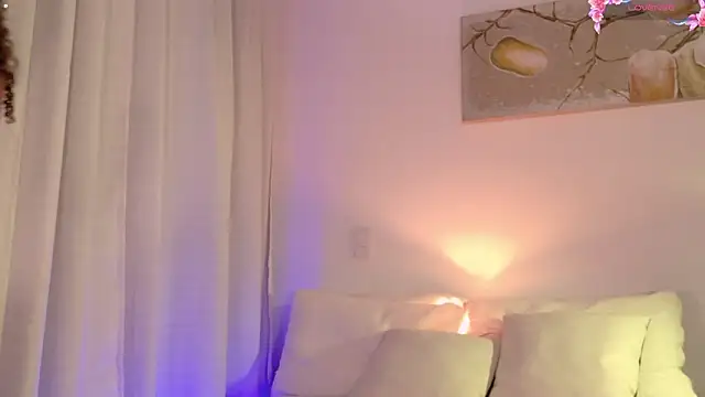 ChloeMoreti Adlı Modelin Canlı XXX Sohbeti