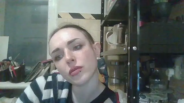 XXX chat uživo modela Trinsy_Love