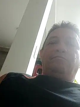 luchoarr Show in webcam