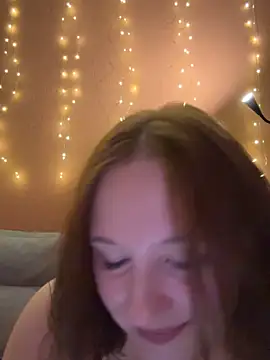 AlinaFoxyy Webcamshow