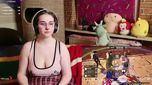 GamerGirl_Eve Live XXX Chat
