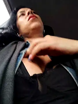 Chat XXX en directo de Luianna