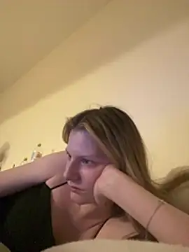 MaryHiggins Chat XXX in diretta