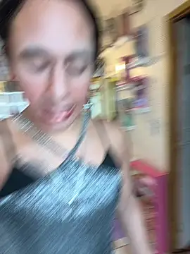 แชท XXX สดของ TranSexualJade95