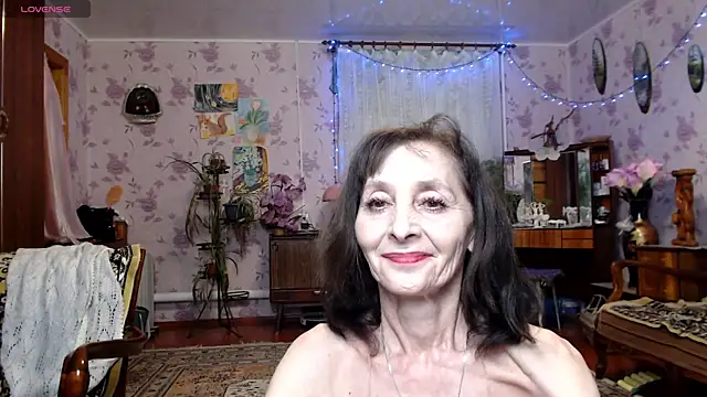 Angelina-Missteria Chat XXX live