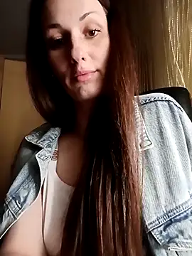 Chat +18 de AngelMilen ao vivo