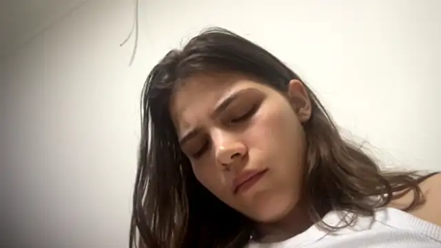 EdythRoziern Webbikameraesitys