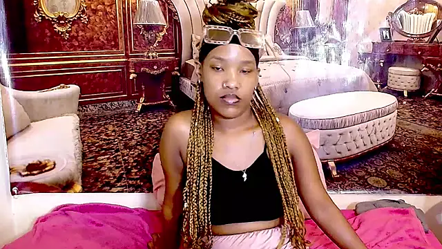 EroticSexyPrada: онлайн-секс-чат