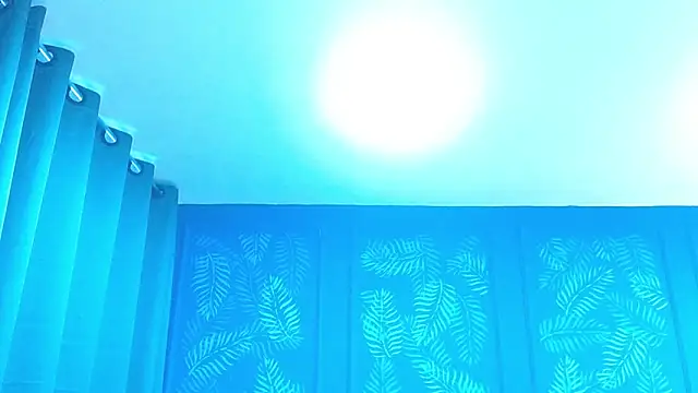 Selena_Noir Chat XXX live