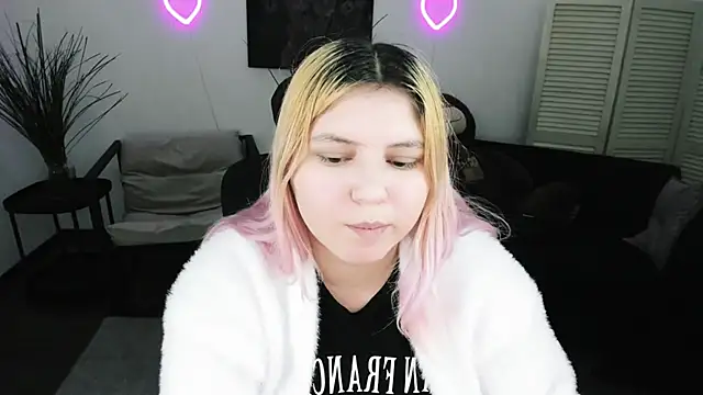 DiaAngell 라이브 XXX 채팅