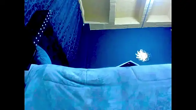 amareto_queen: онлайн-секс-чат