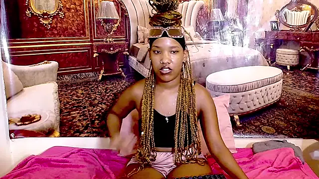 EroticSexyPrada Chat XXX in diretta