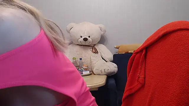 night_is_dark's Live XXX Chat