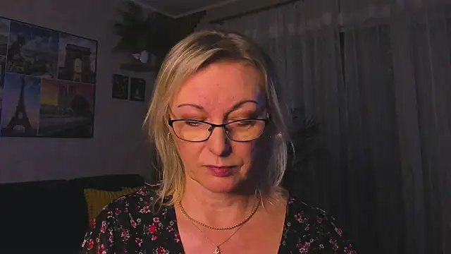 vanessa_chat: вебкам-шоу