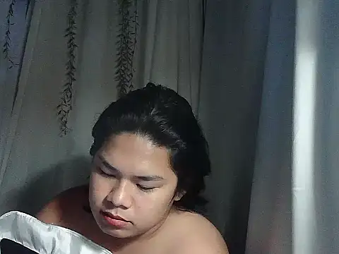 Huntrix2025 élő XXX-chatje