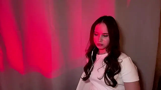 MarylynnSimens' Live XXX Chat