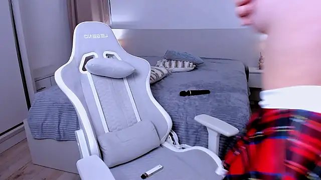 miny_rony Adlı Modelin Canlı XXX Sohbeti