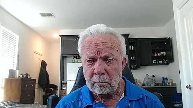 rockpoint69 Adlı Modelin Canlı XXX Sohbeti