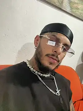 liyamjunior Chat XXX in diretta