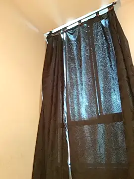 Alessandraa-'s Live XXX Chat