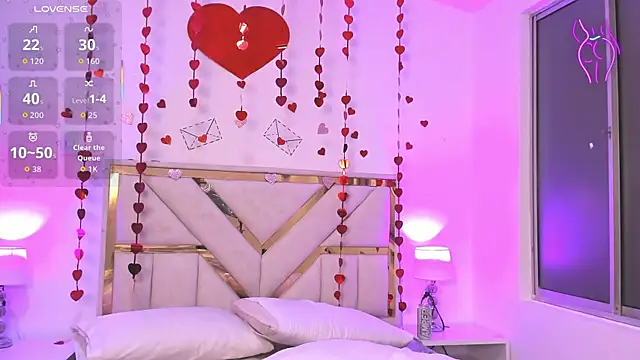 E_R_O_S_: вебкам-шоу