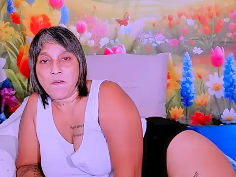 XXX chat uživo modela indianroxy