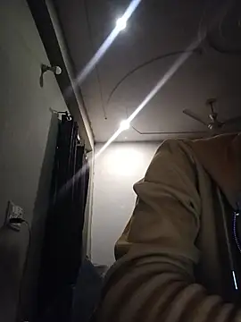 your_bad_boy0001 webkamerás műsora