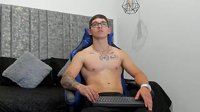 Calvin_Hunter 웹캠 쇼