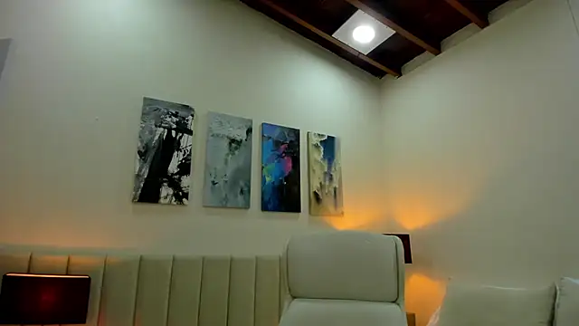 DaniRousse Chat XXX in diretta