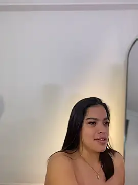 XXX chat uživo modela JuanitaMore01