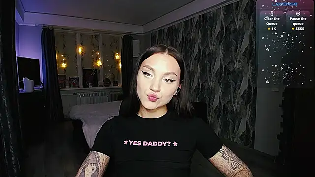 comeherehoney élő XXX-chatje