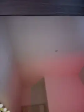 JanyLunaa élő XXX-chatje