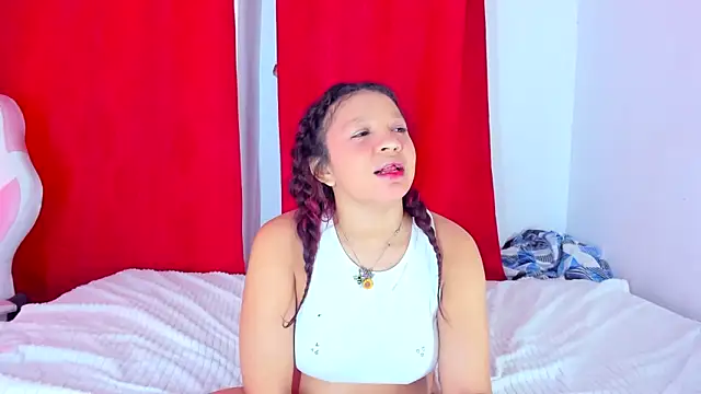 Emily_Coper18 live XXX chat