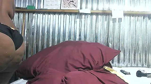 BLACKMALF Live XXX-chat