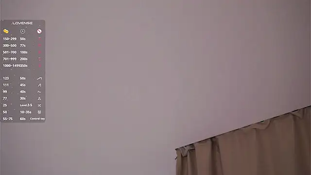 EffieHenri Live XXX Chat