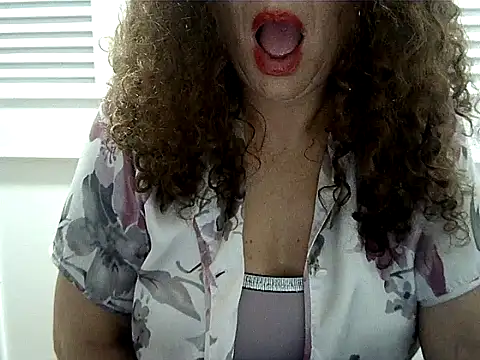 linka06's Live XXX Chat