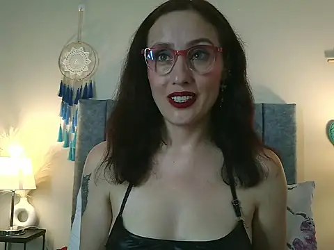 IberianMoonMK Chat XXX in diretta