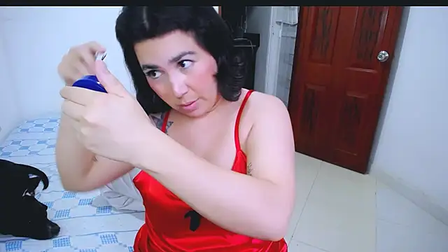 Hanny_9 Chat XXX in diretta