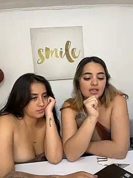 Antonella_Julieta Live XXX Chat