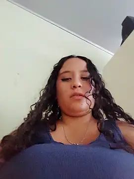 Chat +18 de You-sexy-starr ao vivo